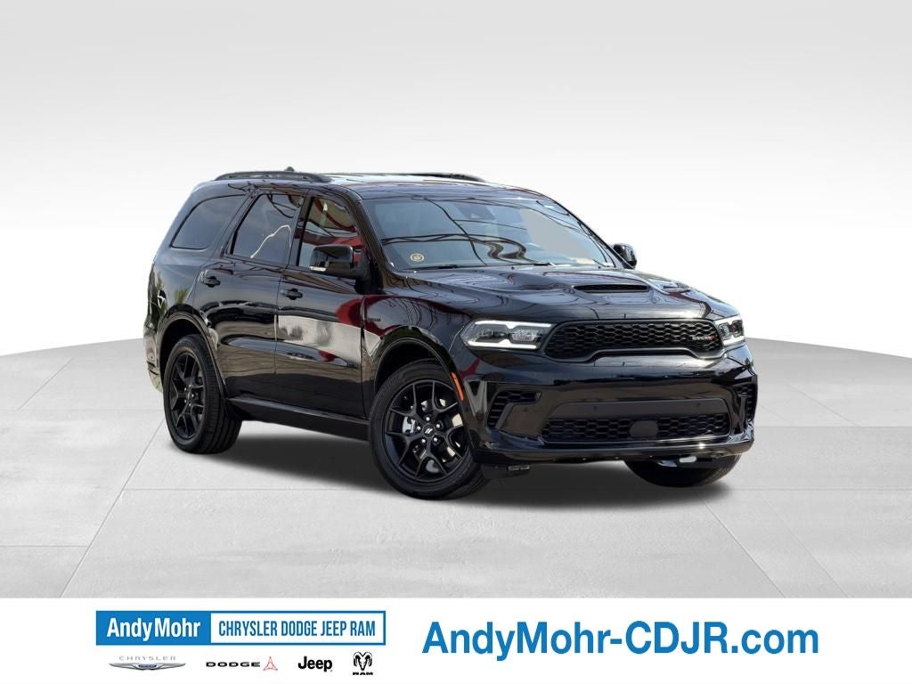2026 Dodge Durango GT Plus HEMI V8 in Diamond Black Clear-Coat Exterior Paint — front three-quarter view