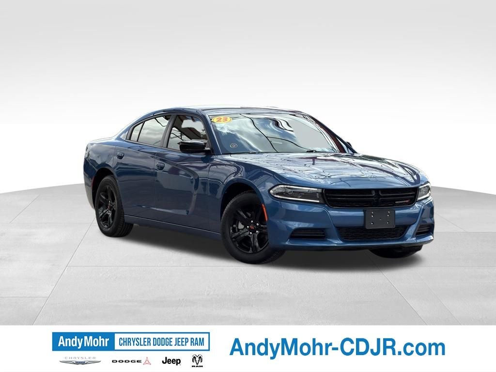 2023 Dodge Charger SXT in Frostbite — front three-quarter view