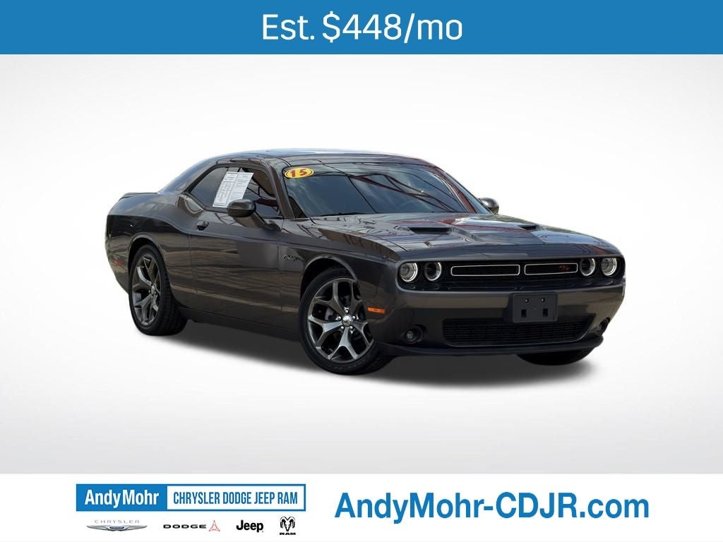 2015 Dodge Challenger R/T in Granite Crystal Metallic Clearcoat — front three-quarter view