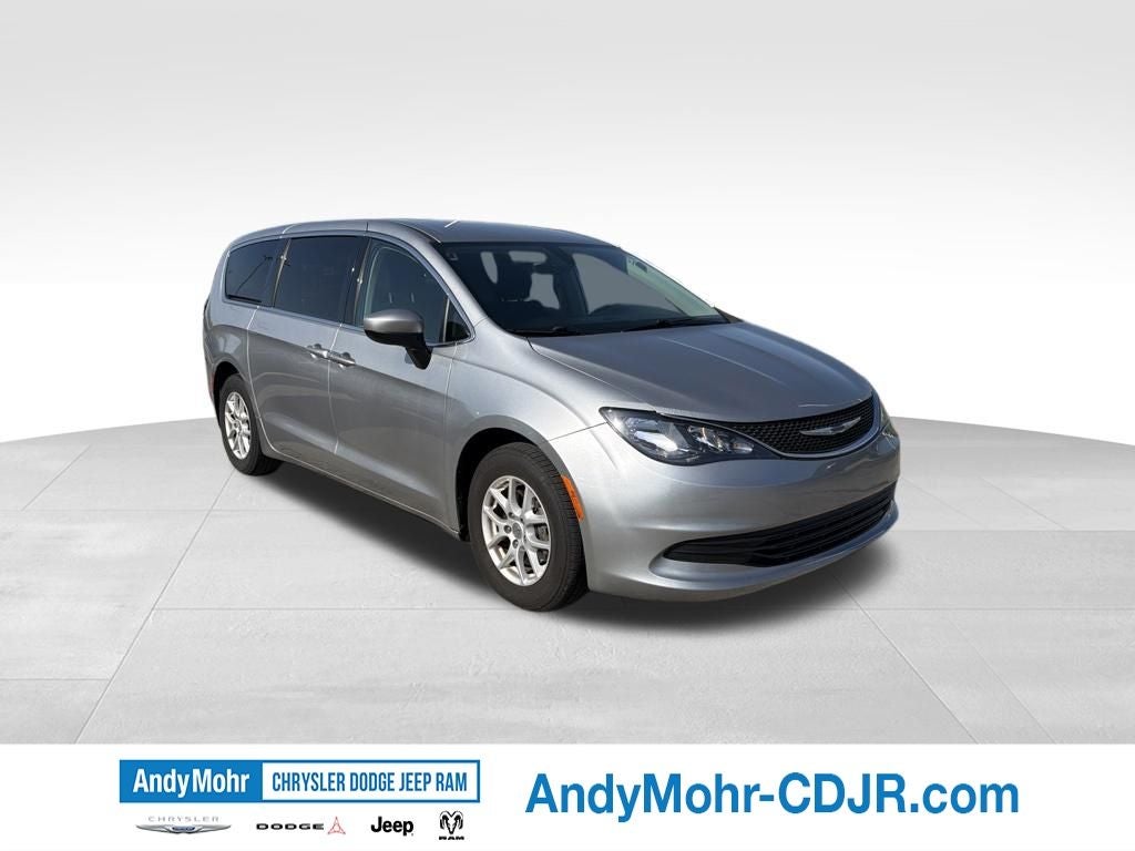 2017 Chrysler Pacifica LX in Billet Silver Metallic Clearcoat — front three-quarter view